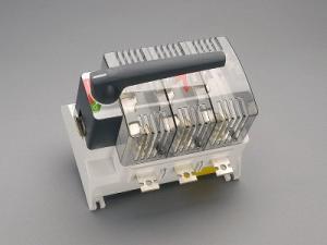 Lasttrennschalter m.Sicherung Schraube M10 Griff