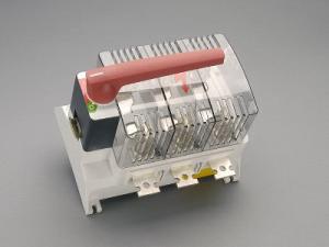 Lasttrennschalter m.Sicherung Schraube M10 Griff